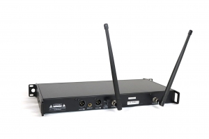 RFIntell QL7R/T1-B 720,500-754,000 МГц 2-канальная радиосистема с 2-мя ручными микрофонами в Минеральных Водах